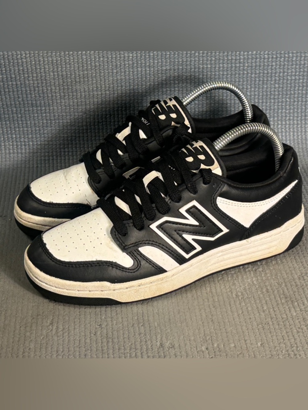 New Balance 480 Athletic Shoes Black & White Size 6Y Sz 7.5 Women
